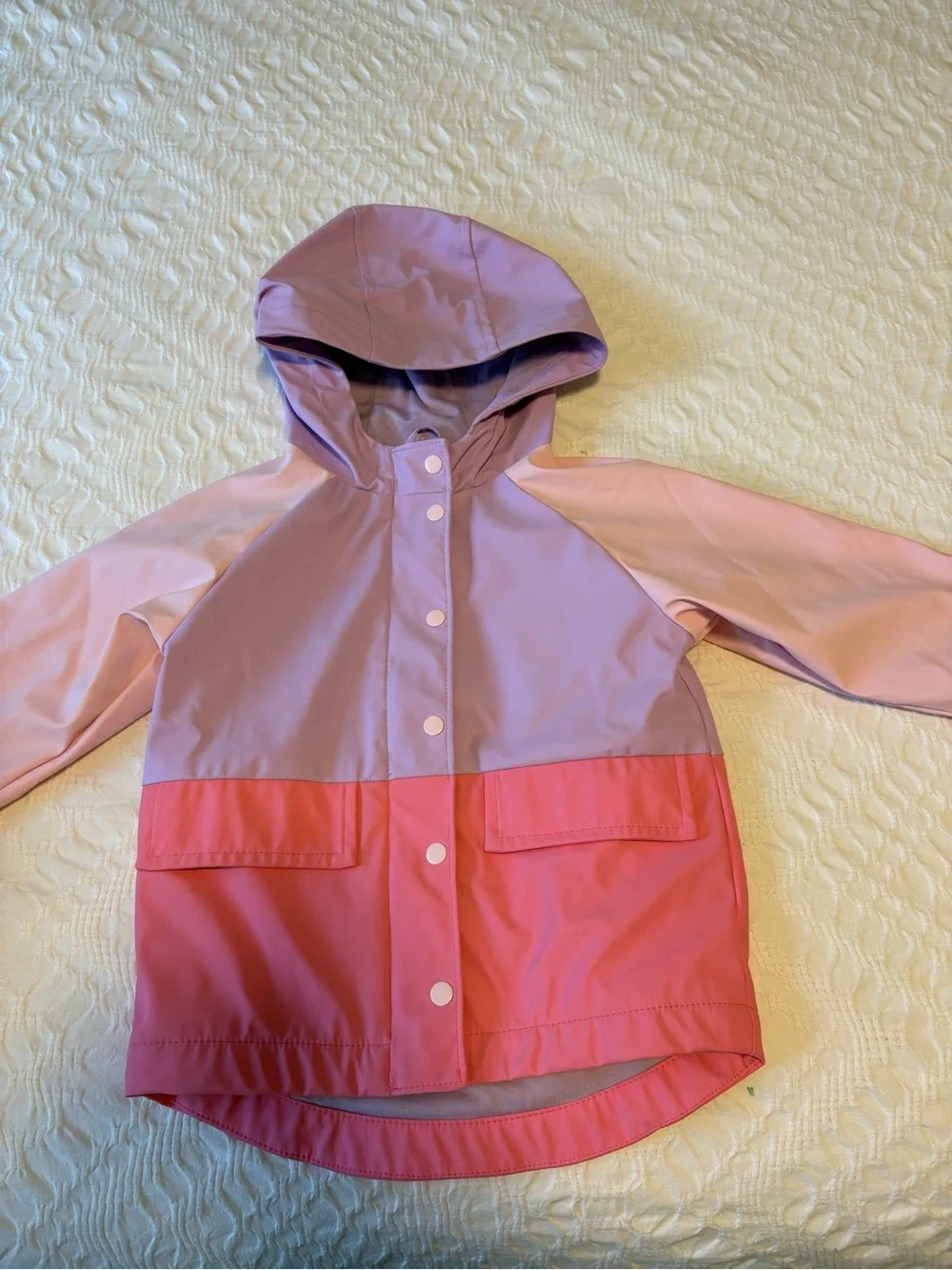 Old Navy Girls Colorblock Hooded Raincoat in Lavender, Light Pink & Coral